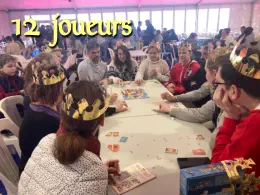 12 joueurs